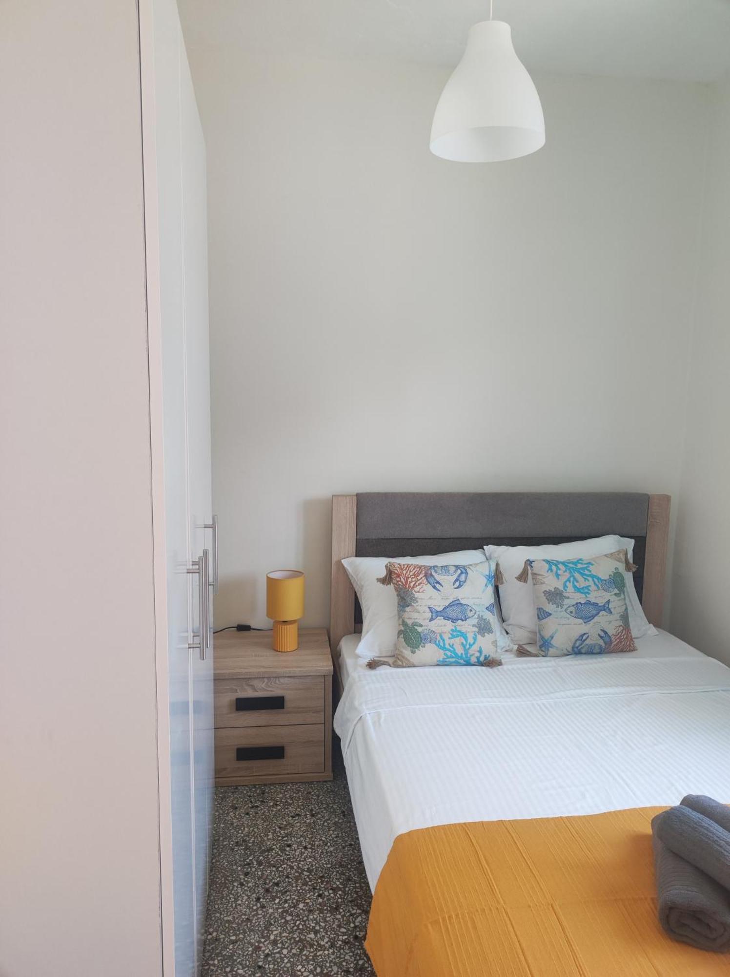 Sea Breeze 302 Skala Neon Epivaton